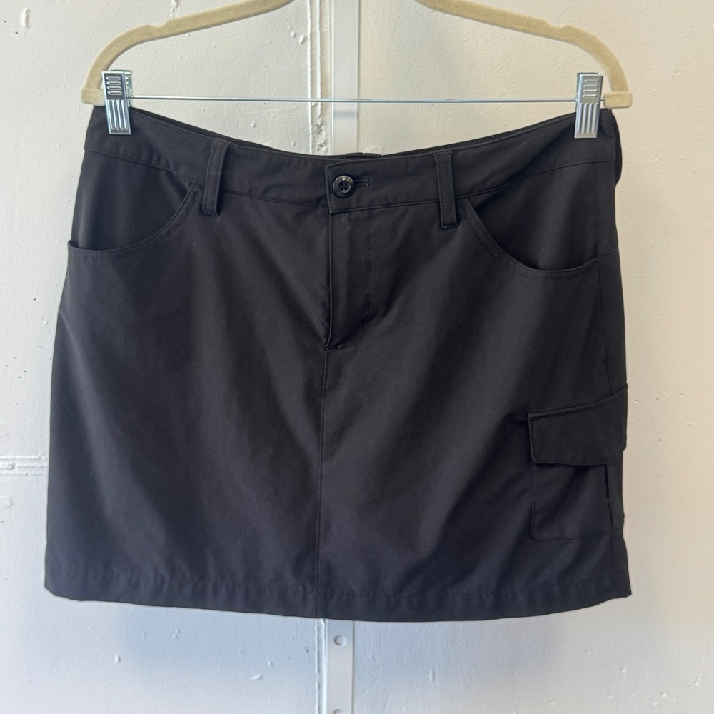 Eddie Bauer‎ Women's Horizon Cargo Skort Black Hiking Outdoor Size 10 Gorpcore